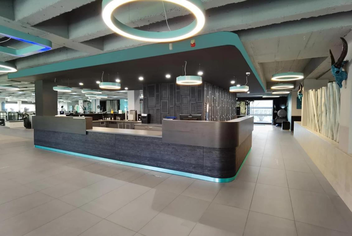 Vitalounge Sports & Spa Hotel 盖尔森基兴 外观 照片